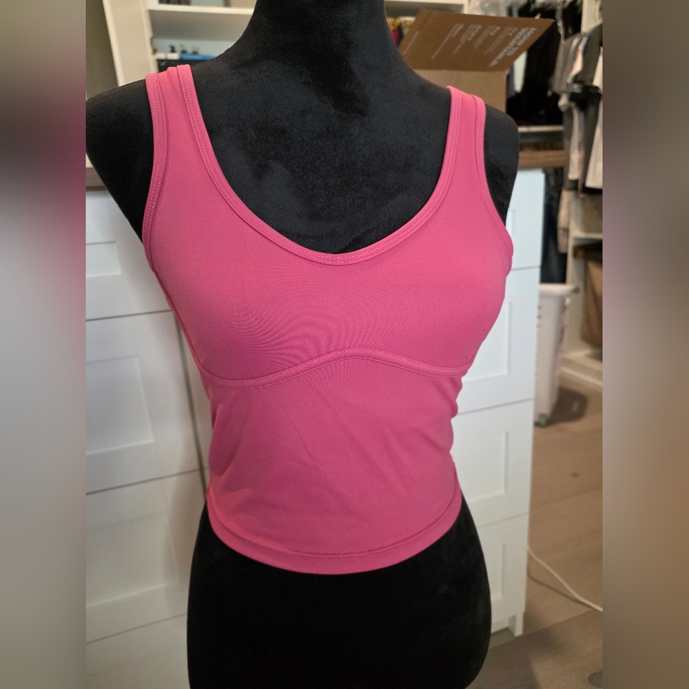 Gold Hinge Athletic Tank Top With Built In Bra